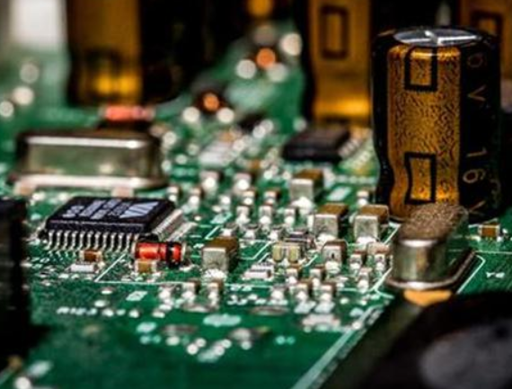 SMT貼片加工之前為何要將PCB放到烤箱進(jìn)行烘烤呢？
